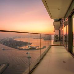 FIRST CLASS 2BR Sea & Palm View, Beachfront