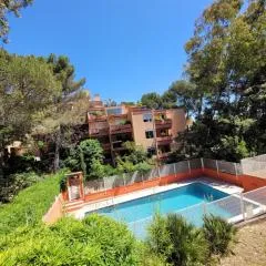 Studio Seaside Pool Private Residence Les Sablettes