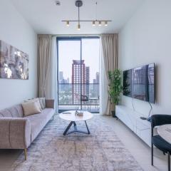 Homes & Beyond l Serene 1BR Retreat in JVC