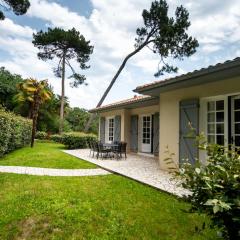 Appartement pour 6 personnes- Villa LOU BOUSQUET étage