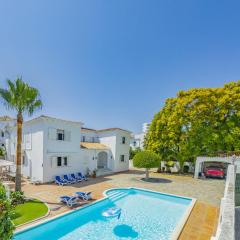 Cubo's Villa La Butibamba