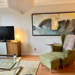 Stylish Edinburgh Apartment Beside Edinburgh Castle