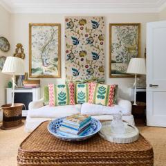 The Kensington Designer's Retreat - Modern 1BDR Flat