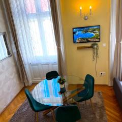 N38 Apartments by Small Home Budapest