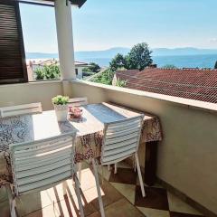 Small appartment with astonishing seaview, few minutes from beaches