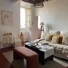 Charming flat in St Paul village