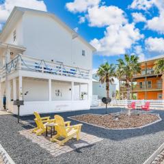 Palm Breeze - Ocean Views, Golf Cart, Game Room!