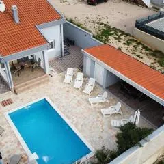 Amazing Home In Kakma