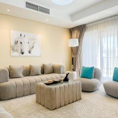 Bespoke Holiday Homes - Spacious 2BR Luxury Apartment with Stunning Palm Views, Balqis