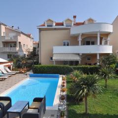 Beautiful Apartment In Zadar With Wifi