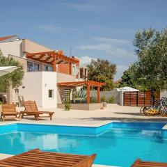 Nice Apartment In Bibinje With Wifi