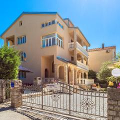 Nice Apartment In Malinska With Wifi