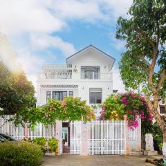 Kevin Villa Da Nang- 100m from the beach