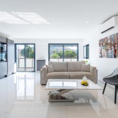 Central 1-Br with Balcony Rue d’Antibes Cannes