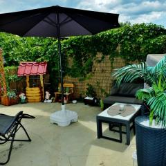 Apartment Lorena s terasom -prizemlje-EG-pianterreno with garden