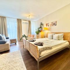 T27 Apartment Free Parking