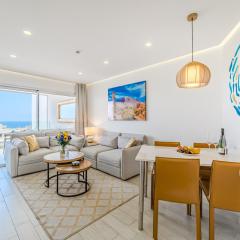 Blue Gold Escape in Ocean Garden