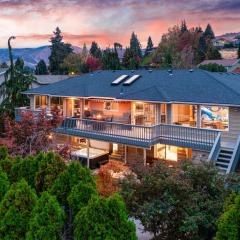 14 Person Adventure Oasis with Hotub