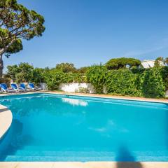 Villa Quadradinhos 38Q 4 Bedrooms Private Pool Short Walk To The Beach