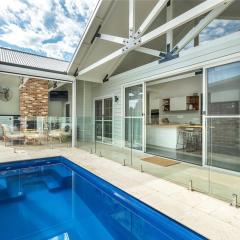 McG Mudgee -Hamptons inspired- with a splash pool