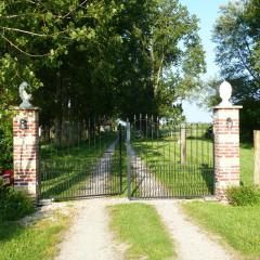 Paardenhof Guesthouse