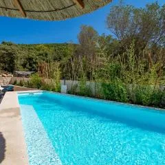 2 Bedroom Stunning Home In Miholascica