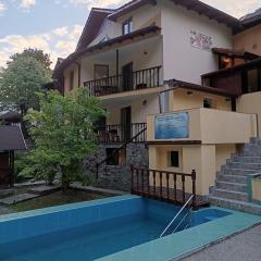 Casa Crina