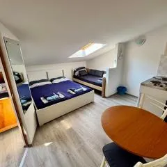 Sailor apartments