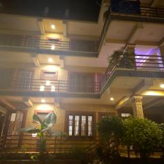 Sauraha Alley Inn Lumanti
