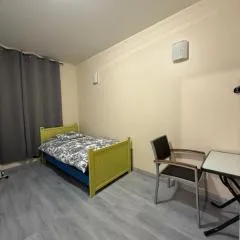 Face à la gare - Chambre 5