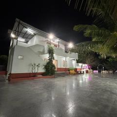 Svasti FarmsPoolBBQACBonfireKids Garden