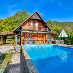 Lovely Home In Frkasic