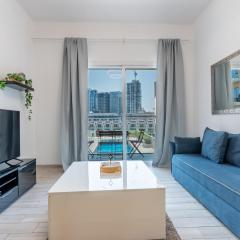 Urban Comfort 1Bedroom with Pool View in Oxford
