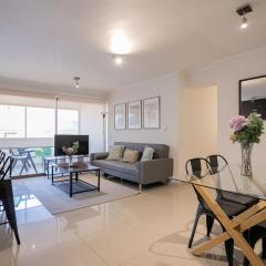 El Golf Family Oasis near Costanera Center