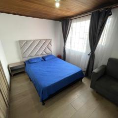 Hostel Titan Plaza Cll 80