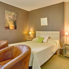 Studio cosy 2 personnes avec balcon et parking, animaux admis - FR-1-841-1