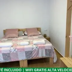 ALZIRA BONITA Apto con terraza y cama balinesa les barraques