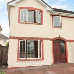 51 Woodview Park