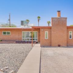 Home 2 Mi to Dtwn and University of Arizona!