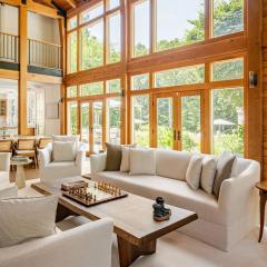 Luxurious 7Bedroom Retreat with Pool East Hamptons