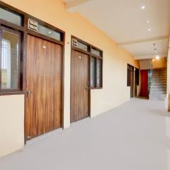 Hotel O Royal Guest House