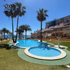 Fantástico Bungalow, piscina y vistas al mar By ElConserje
