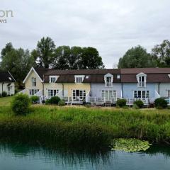 Isis Lakes 31, Bonheur