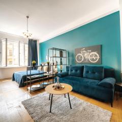 Central Riverside 2BD Apt by Vltava & Theater