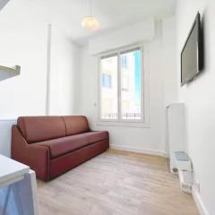 Lumineux studio proche Jean Medecin