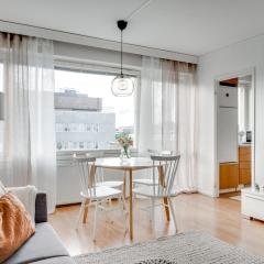 SELF-SERVICE penthouse studio in the heart of Turku!