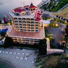 Santa Maria Luxury Suits