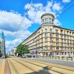 LUNA Studio - City Center Zbawiciela Marszałkowska
