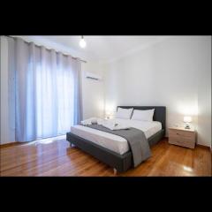 Roussas place 2 -Dafni Metro