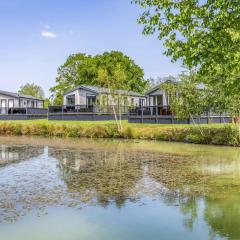 Woodhall Country Park Lodges